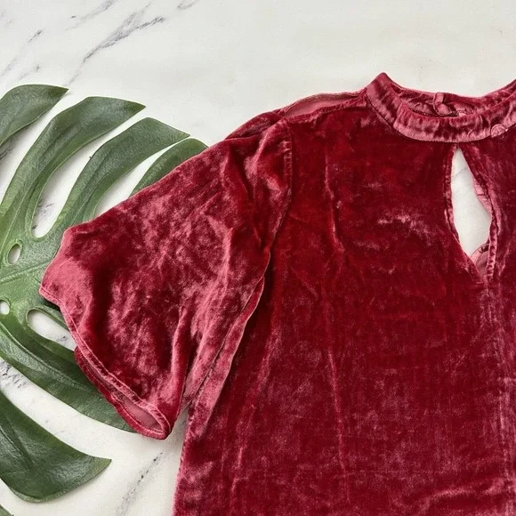 J Brand Velvet Key Hole Blouse Top Size S Red Flutter Sleeve High Neck - Picture 4 of 12